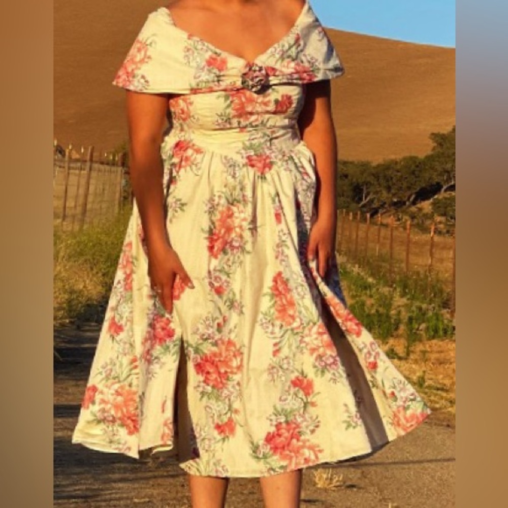 Laura Ashley Style Fit and Flare  Rose Chintz Off Shoulder Dress Size 14-16